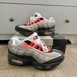 Nike Air Max 95 Solar Red